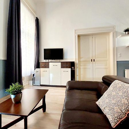 Eoetvoes Apartman Budapest Eksteriør bilde