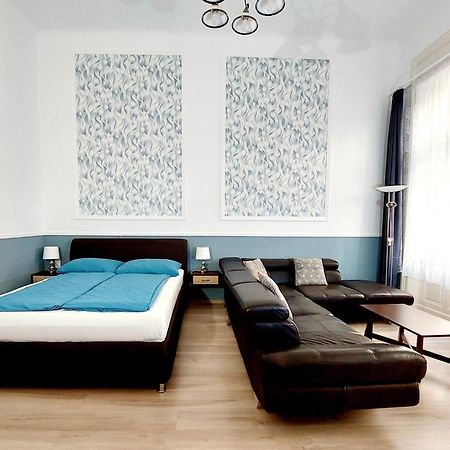 Eoetvoes Apartman Budapest Eksteriør bilde